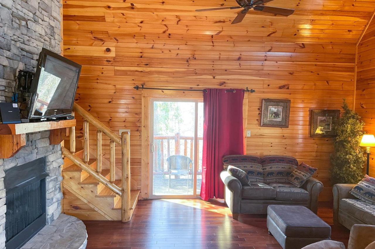 Black Bear Hideaway Cabin Gatlinburg Exterior foto